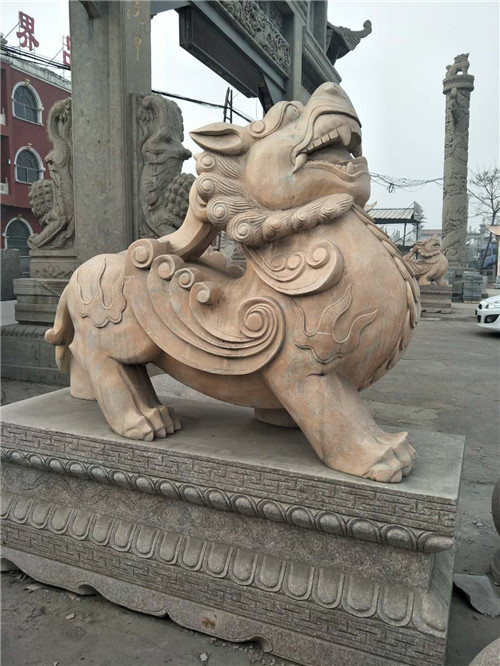  山东动物雕塑